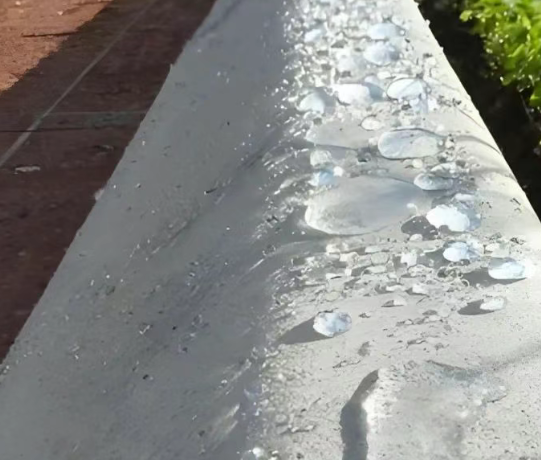 宝丰硅烷浸渍涂料在混凝土保护中的应用